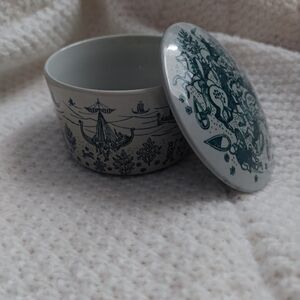 Decorative Ceramic Box with Lid - Blue and White